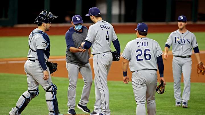 World Series: Kevin Cash's Quick Hook Wrong, But Rays' Loss to Dodgers Still on Players