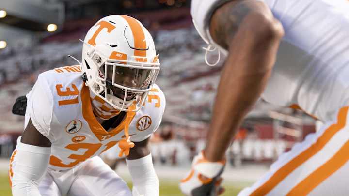 Vols DB Makes Position Change During Open Week