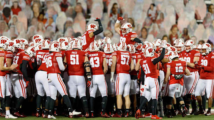 Wisconsin vs. Nebraska Canceled After Badgers' Positive COVID-19 Tests