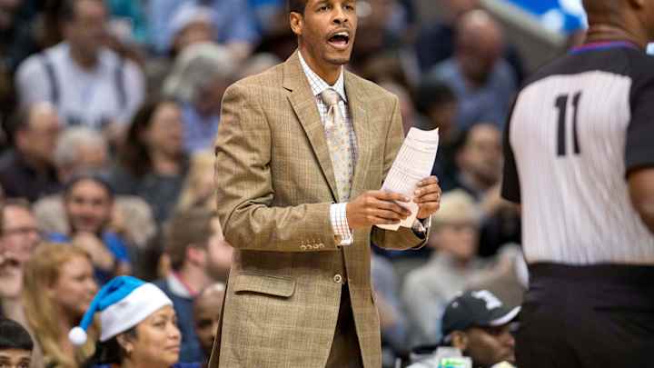 Mavs Aide Silas To Become Rockets Head Coach