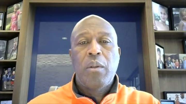 VIDEO: Monday Game Week - Illinois Coach Lovie Smith - Oct. 26 VIDEO: Monday Game Week - Illinois Coach Lovie Smith - Oct. 26