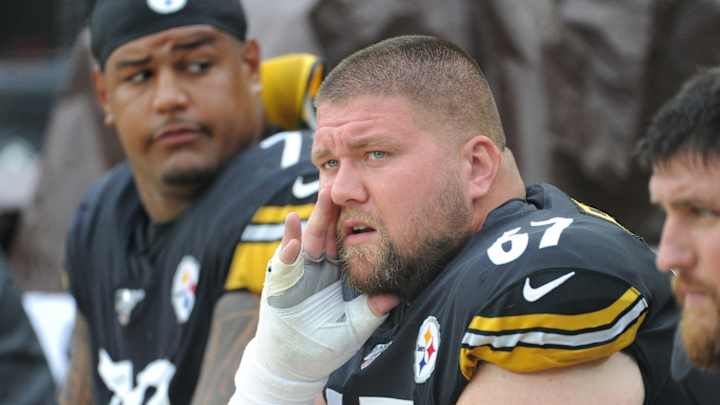 Bengals Release Center B.J. Finney, Create Extra Cap Space Ahead of Free Agency