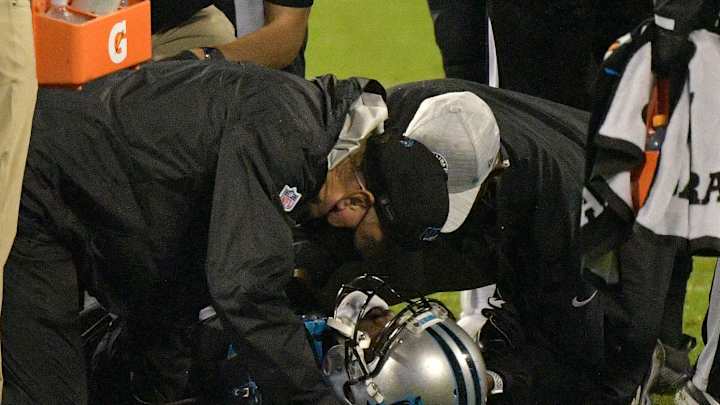 Atlanta's Charles Harris Ejected After Unsportsmanlike Hit on Teddy Bridgewater