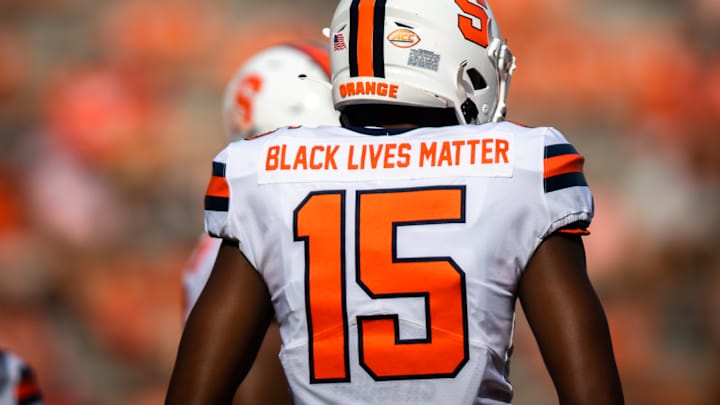 Three Syracuse Quarterbacks Get First Team Reps in Practice