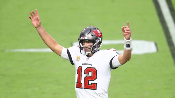 Week 8 Buccaneers vs. Giants: Monday Night Football Vegas Whispers Sharp Breakdown & FREE PLAY!