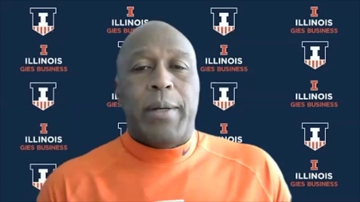 VIDEO: Monday Game Week - Illinois Coach Lovie Smith - Nov. 2