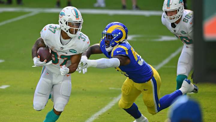 Ex-Husky Gaskin Injures Knee, Out At Least 3 Miami Games Ex-Husky Gaskin Injures Knee, Out At Least 3 Miami Games