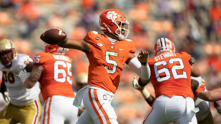 College Football Expert Picks: Playoff Implications on the Line in a Big Weekend