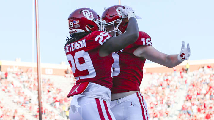 Quick Takes: Oklahoma pounds hapless Kansas in first home game since September Quick Takes: Oklahoma pounds hapless Kansas in first home game since September