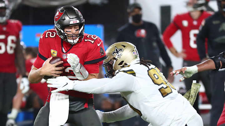 Those Who Revel In Tom Brady Schadenfreude Got a Full Helping Sunday Night