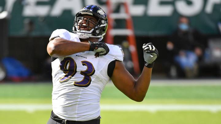 Calais Campbell's Calf Injury 'Not Serious' Calais Campbell's Calf Injury 'Not Serious'