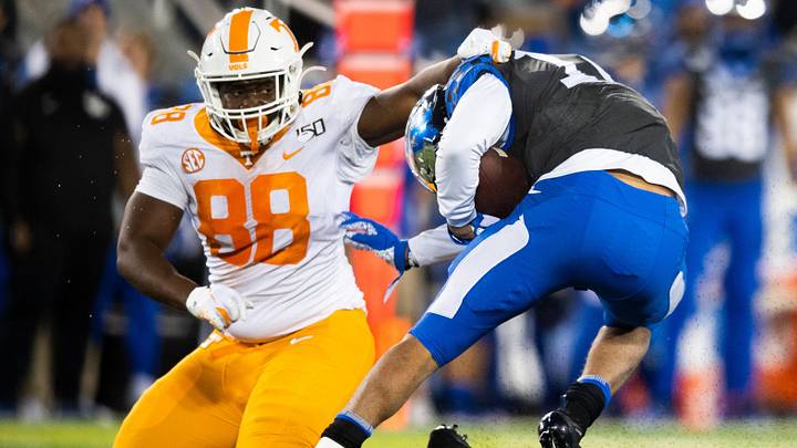 Vols Starting DL Expected to Miss Remainder of Season With Injury