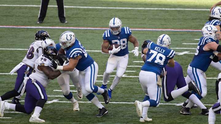 Do Colts Trust Rookie Jonathan Taylor?