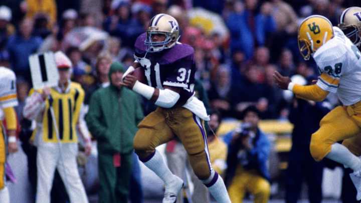 Road to 1991 Perfection: Turner KO'd USC Player on a Kickoff Road to 1991 Perfection: Turner KO'd USC Player on a Kickoff