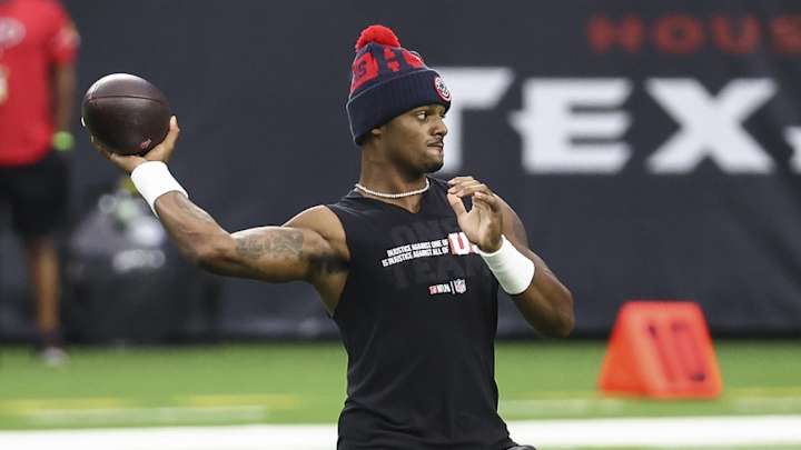 Former Clemson Star Deshaun Watson Quietly On Hot Streak for Texans Former Clemson Star Deshaun Watson Quietly On Hot Streak for Texans