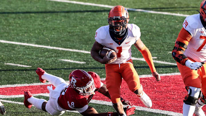 POST-GAME VIDEO - Illinois 23, Rutgers 20: Illini QB Isaiah Williams