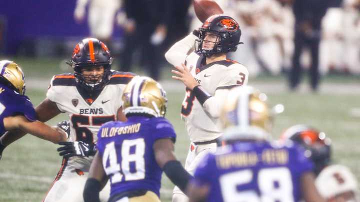 Ulofoshio Has Greatly Advanced his Husky Career with his 3 OSU Showings