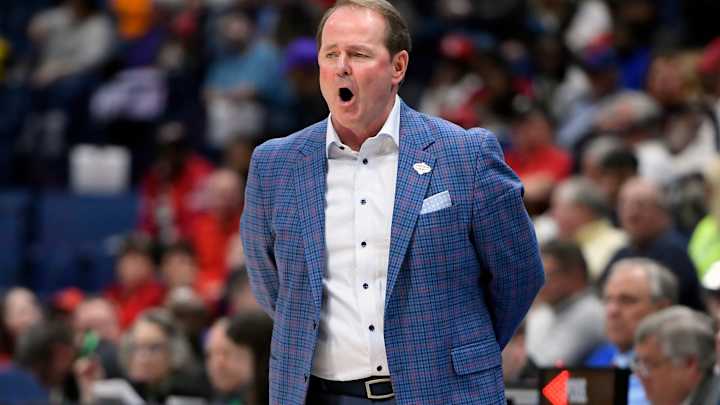 Ole Miss Men's Basketball Coach Tests Positive for COVID-19