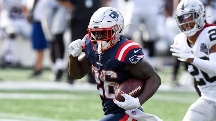 What Damien Harris' String of Strong Performances Means for Sony Michel What Damien Harris' String of Strong Performances Means for Sony Michel