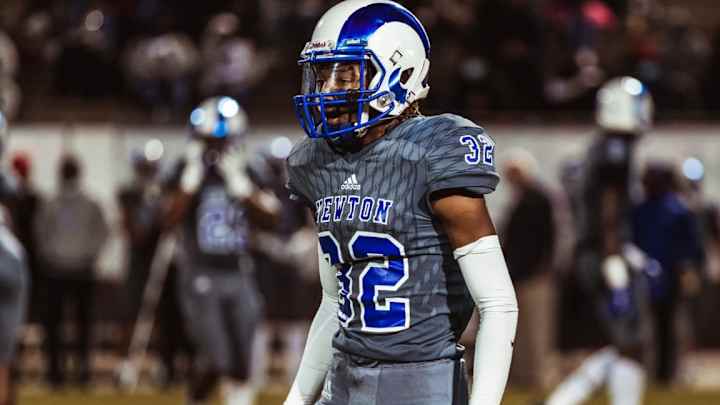 Peach State DB Audavion Collins Discusses Receiving 'Amazing Offer' from Tennessee Peach State DB Audavion Collins Discusses Receiving 'Amazing Offer' from Tennessee