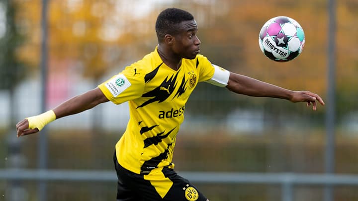 Dortmund's Youssoufa Moukoko Set to Become Bundesliga's Youngest Player Ever Dortmund's Youssoufa Moukoko Set to Become Bundesliga's Youngest Player Ever