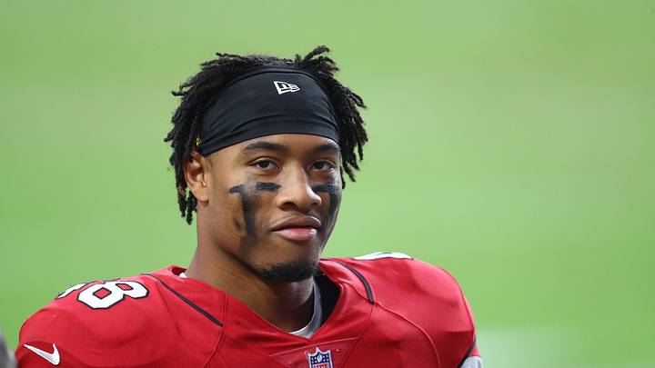 Isaiah Simmons Shines in Cardinals Loss to Seahawks Isaiah Simmons Shines in Cardinals Loss to Seahawks