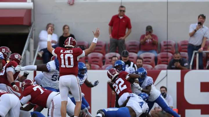 Alabama Football Widens First-Place Lead in Amway Coaches Poll, Unanimous No. 1 in AP Top 25
