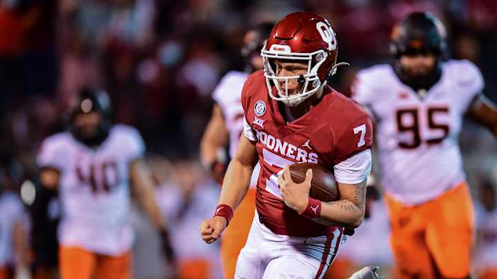 Report: Oklahoma QB Spencer Rattler to be First Major College Athlete to Hold Public Autograph Signing