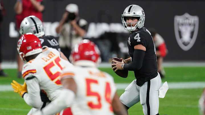 QB Derek Carr Was on Fire Tonight