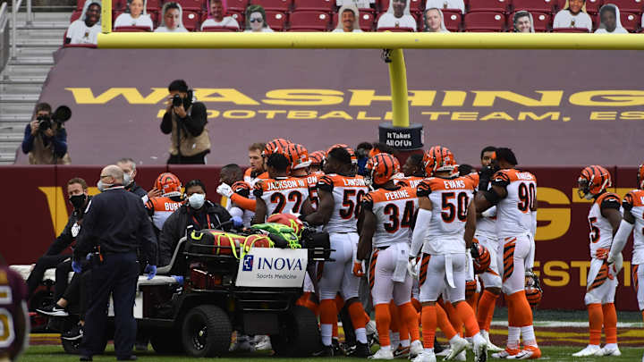 Dave Lapham on the Bengals' Offensive Line: 'Nobody Feels Worse Right Now' Dave Lapham on the Bengals' Offensive Line: 'Nobody Feels Worse Right Now'