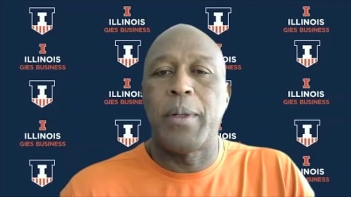 VIDEO: Monday Game Week - Illinois Coach Lovie Smith - Nov. 23