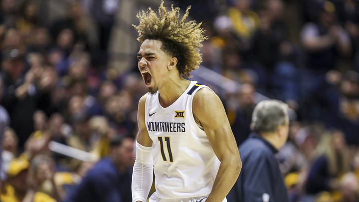 Spread & Over/Under Predictions for WVU vs South Dakota State
