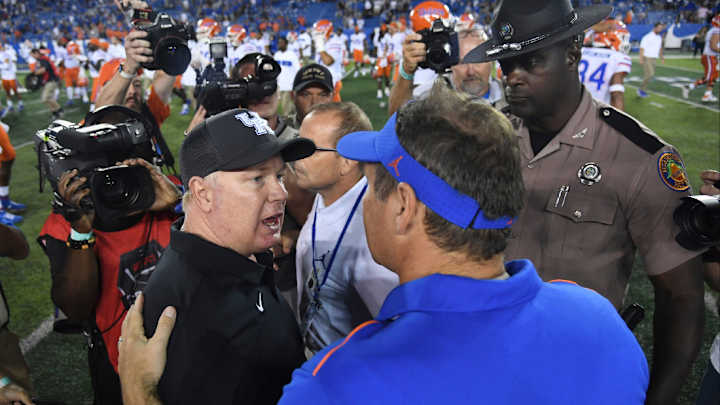 Kentucky Sees Big Spike in COVID-19 Cases Before Facing Florida Gators Kentucky Sees Big Spike in COVID-19 Cases Before Facing Florida Gators