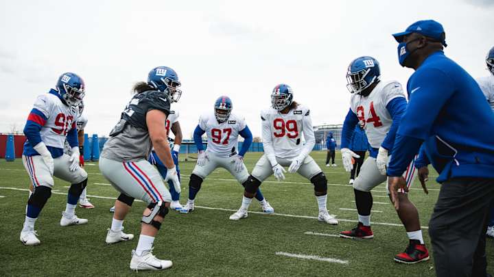 Giants Block Out External Chatter, Focus on Bengals