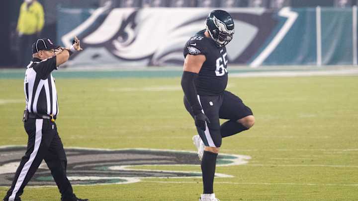 Lane Johnson Will Miss Rest of Season; Jason Peters Moving to Right Guard