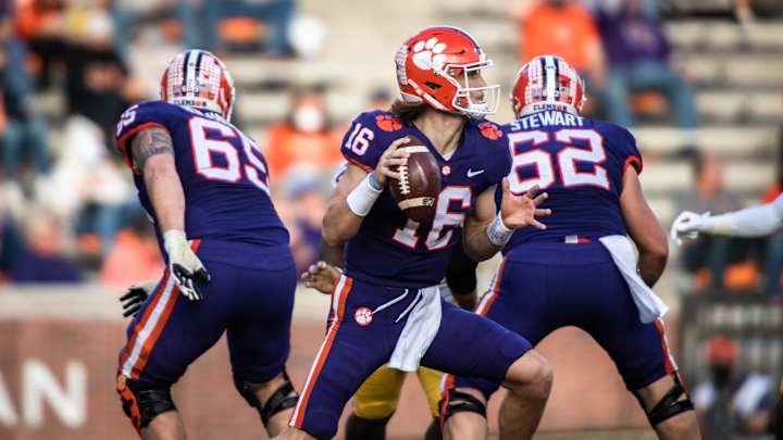 Clemson's 31 First-Quarter Points Lead to Easy Win Over Pitt