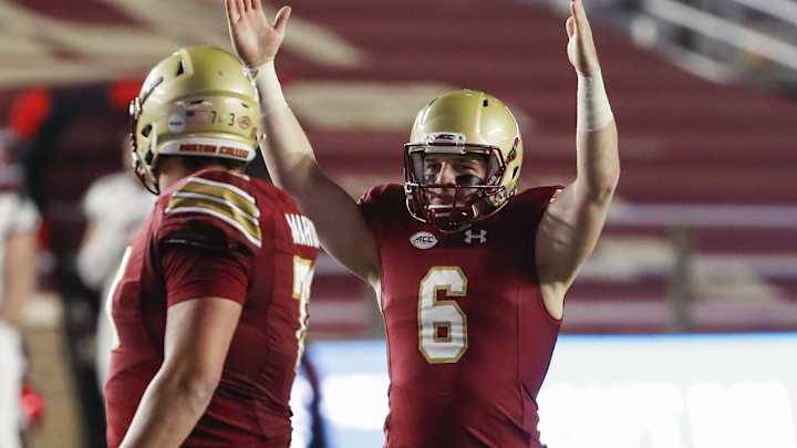 Stellar, Standard & Subpar 2021: Quarterback Dennis Grosel Stellar, Standard & Subpar 2021: Quarterback Dennis Grosel