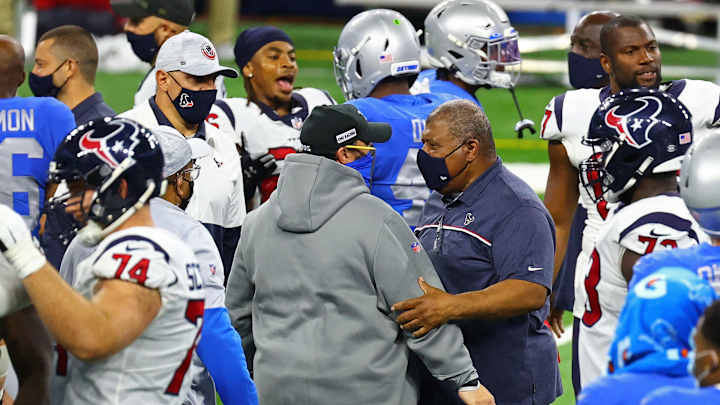 Lions Fans Celebrate Coach Firing By Donating To Deshaun Charity
