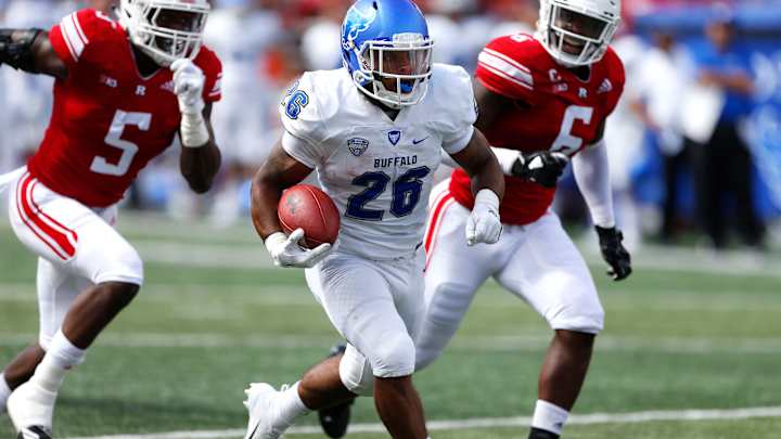 Buffalo RB Jaret Patterson Ties NCAA Record for Rushing Touchdowns in Game