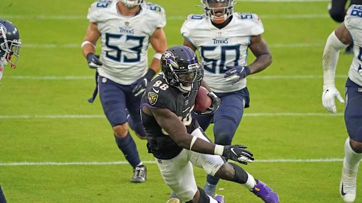 Ravens Make Bigger Commitment to Dez Bryant