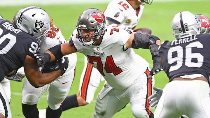 Ali Marpet and Donovan Smith Active for Tampa Bay Buccaneers vs. Chiefs Ali Marpet and Donovan Smith Active for Tampa Bay Buccaneers vs. Chiefs