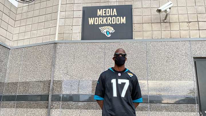 Q&A With Chad “Ochocinco” Johnson On Robinson, Cole, Henderson, and the Jaguars Future Possibilities