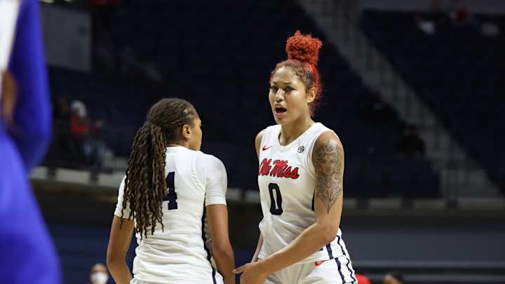 Newcomers Thrive in Ole Miss' Season Opening Domination Of McNeese State