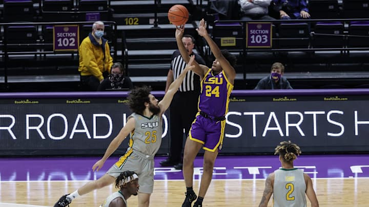 In Just Three Games, LSU's Cam Thomas Proving to Be Elite Level Scorer