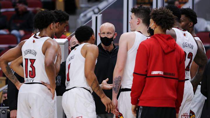 Louisville Men's Basketball Pauses Activities, Cancels Game vs. UNCG Due to COVID-19