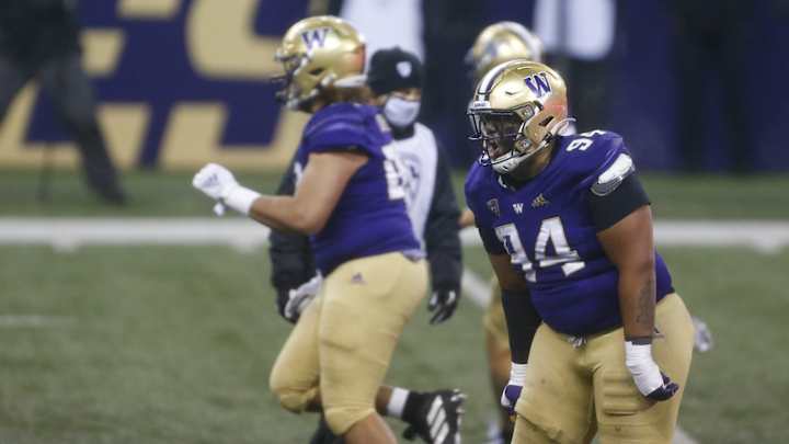 Taki Taimani is an Effective Middle Manager for the Huskies Taki Taimani is an Effective Middle Manager for the Huskies