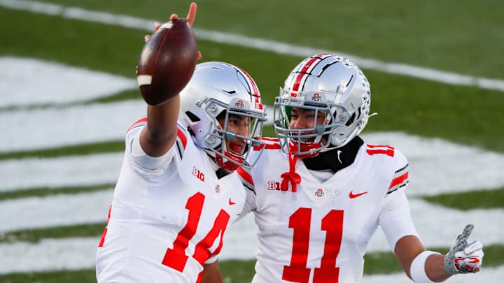 SI Top 10: Playoff Contenders Narrow to Seven as Buckeyes Roll, BYU Falls