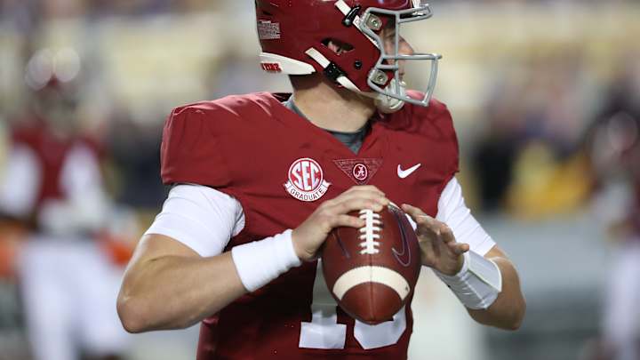 Mac Jones Again Odds-On Favorite for Heisman, Albeit Barely