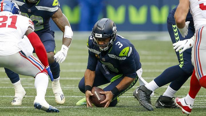 New York Giants Notebook: Slowing Down Russell Wilson, Right on Schedule and More New York Giants Notebook: Slowing Down Russell Wilson, Right on Schedule and More