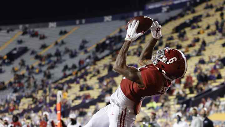 How an ‘Under-Sized’ DeVonta Smith Became Larger Than Life and the Heisman Front-Runner How an ‘Under-Sized’ DeVonta Smith Became Larger Than Life and the Heisman Front-Runner